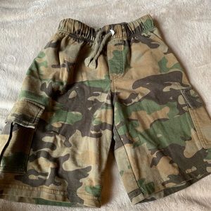 camo shorts